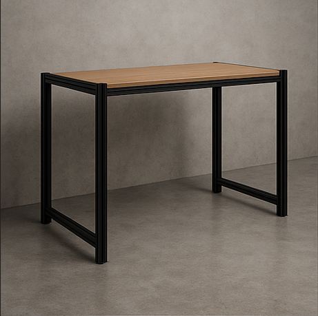 Tisch mit schwarzem Aluminiumprofilgestell und Holzplatte